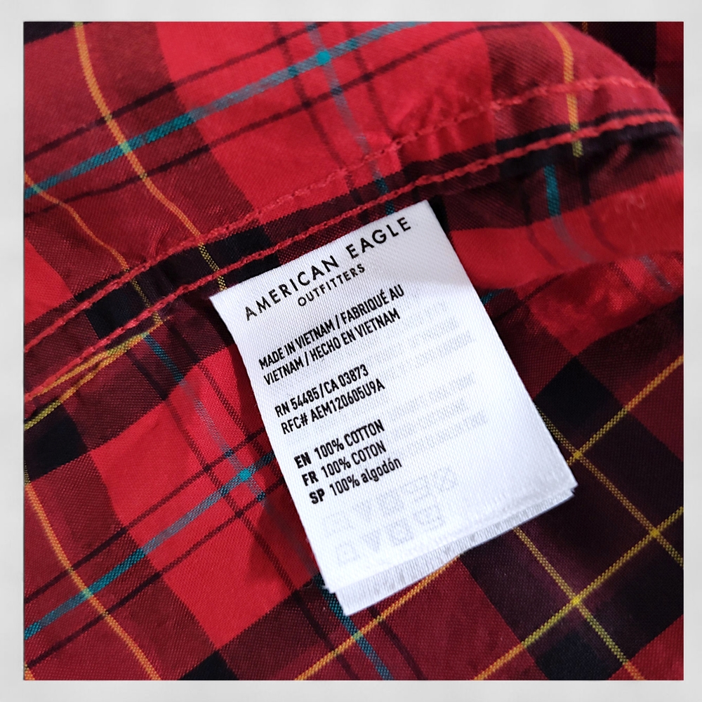 American Eagle Outfitters Button Down Red / Blue Plaid mens Size Medium - Picture 8 of 8